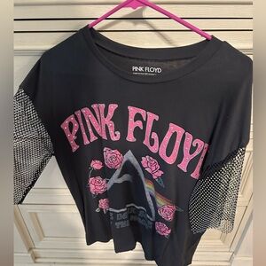 Pink Floyd Women's Black and Pink Graphic Tee
